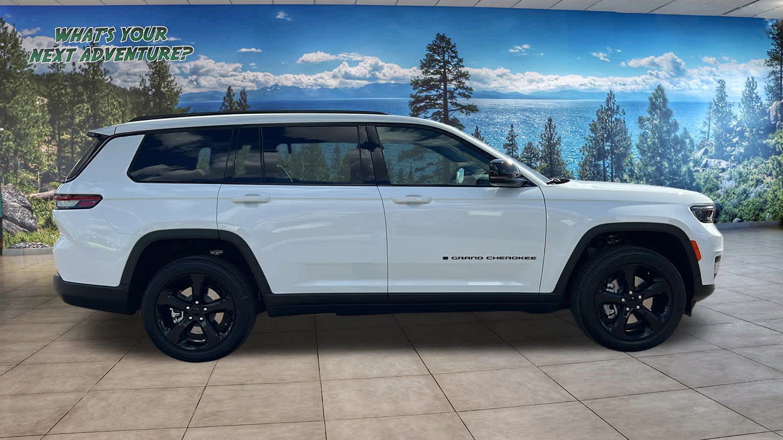 Thumbnail: 2025 Jeep Grand Cherokee L - 4