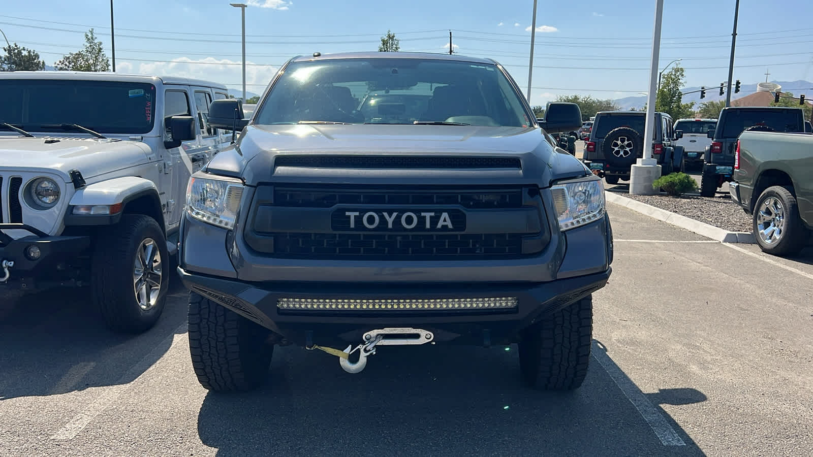 Thumbnail: 2017 Toyota Tundra - 2