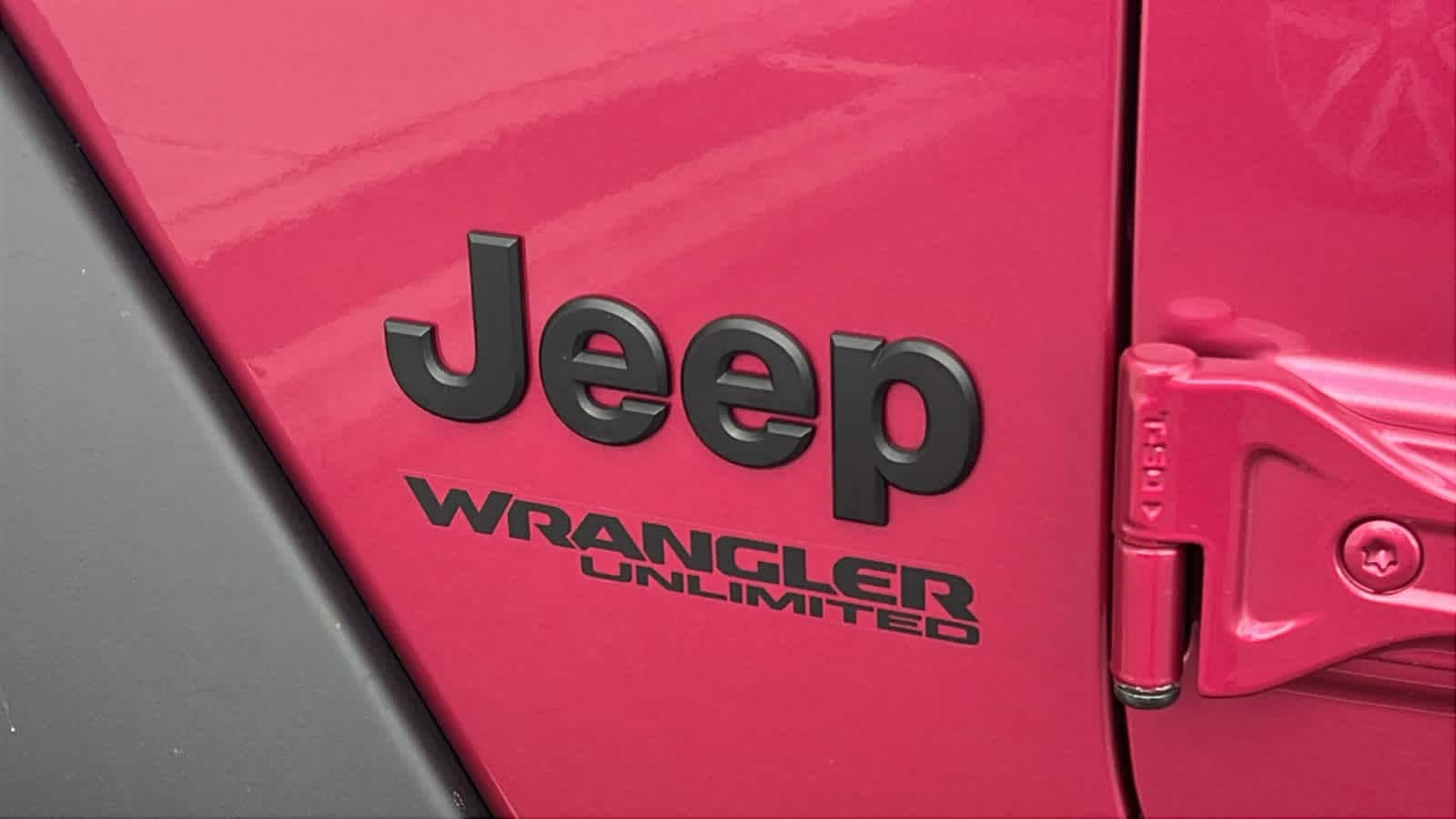 Thumbnail: 2022 Jeep Wrangler - 7