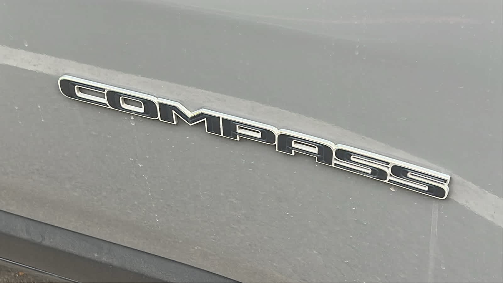 Thumbnail: 2022 Jeep Compass - 6