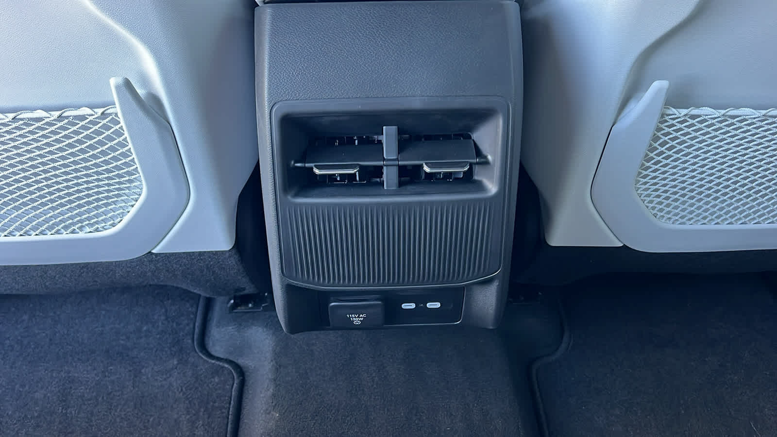 Thumbnail: 2025 Jeep Wagoneer S - 25