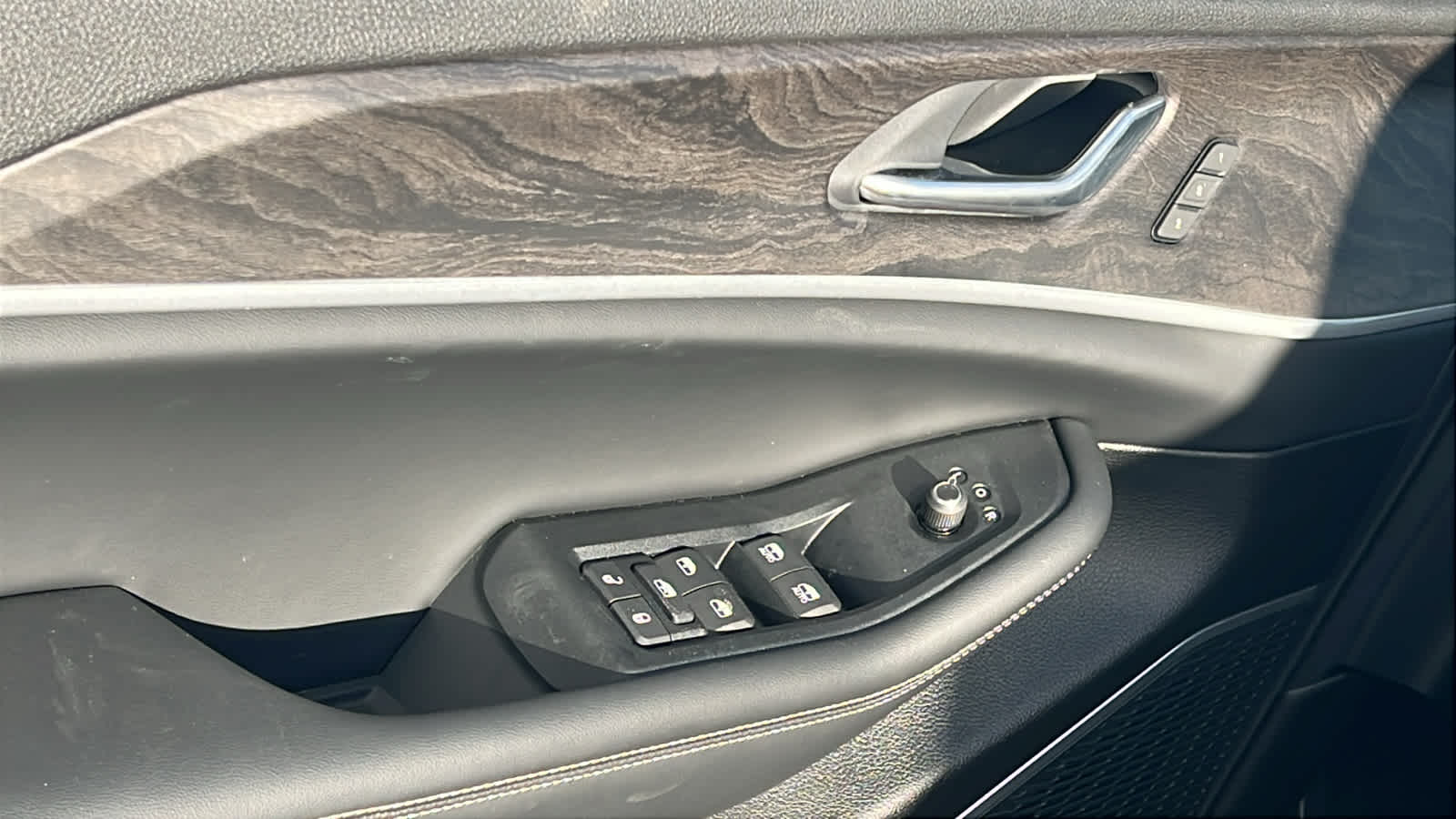 Thumbnail: 2026 Jeep Grand Cherokee L - 22