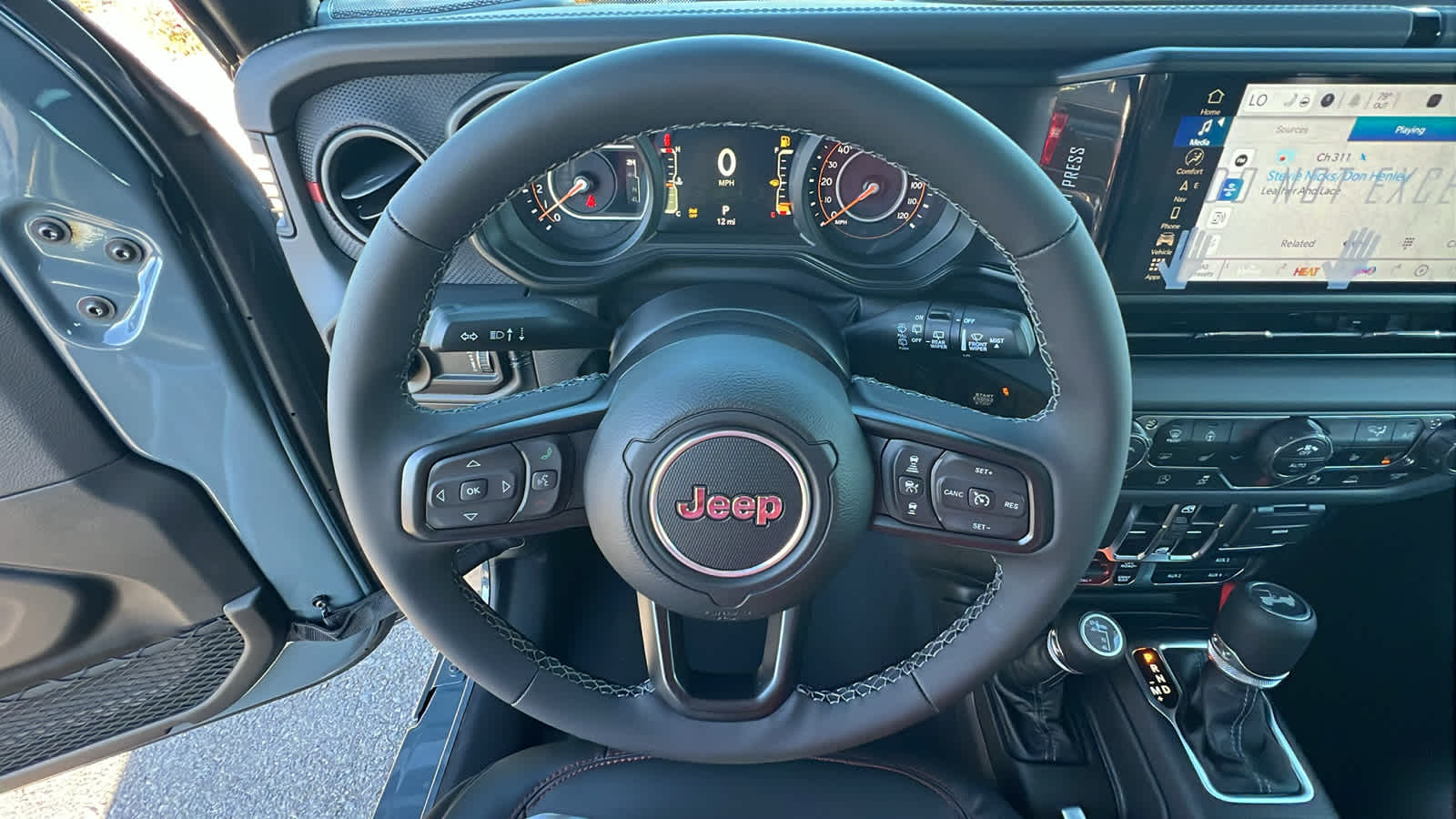 Thumbnail: 2026 Jeep Wrangler - 18