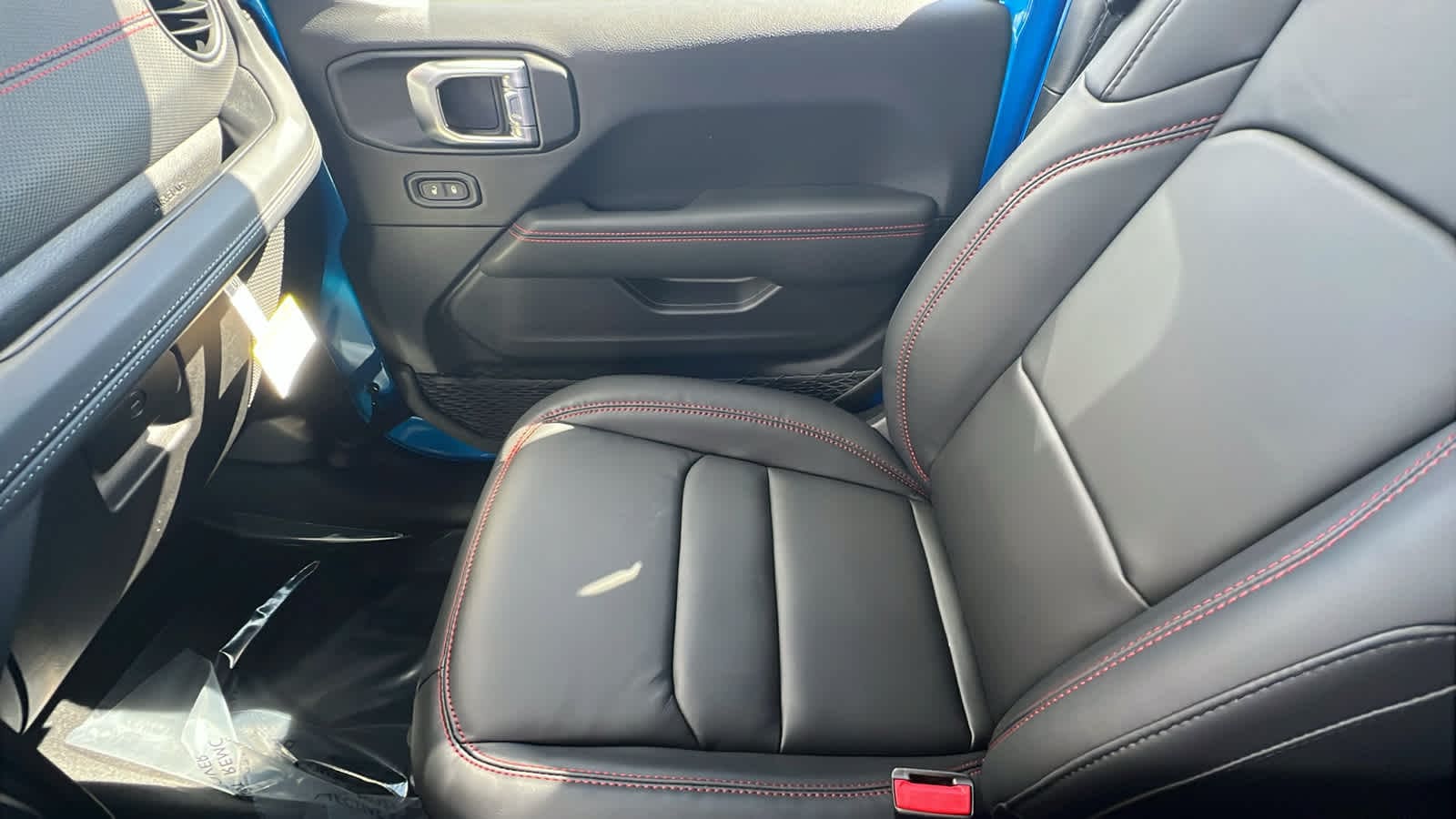 Thumbnail: 2026 Jeep Wrangler - 12