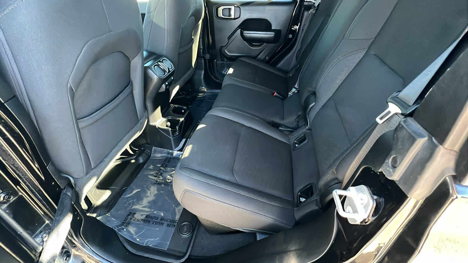 Thumbnail: 2020 Jeep Gladiator - 24