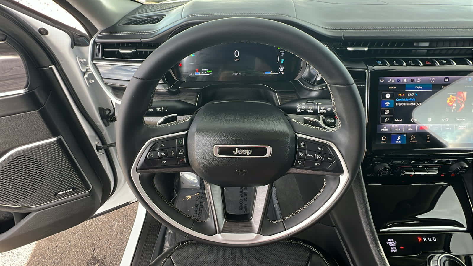 Thumbnail: 2022 Jeep Grand Cherokee - 18