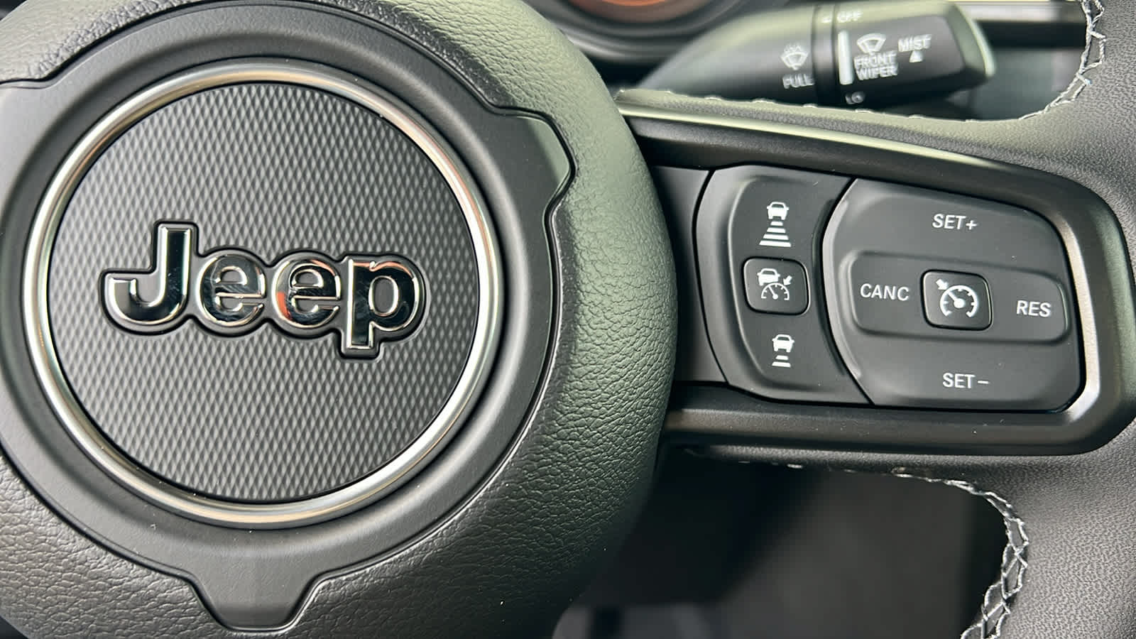 Thumbnail: 2026 Jeep Gladiator - 20