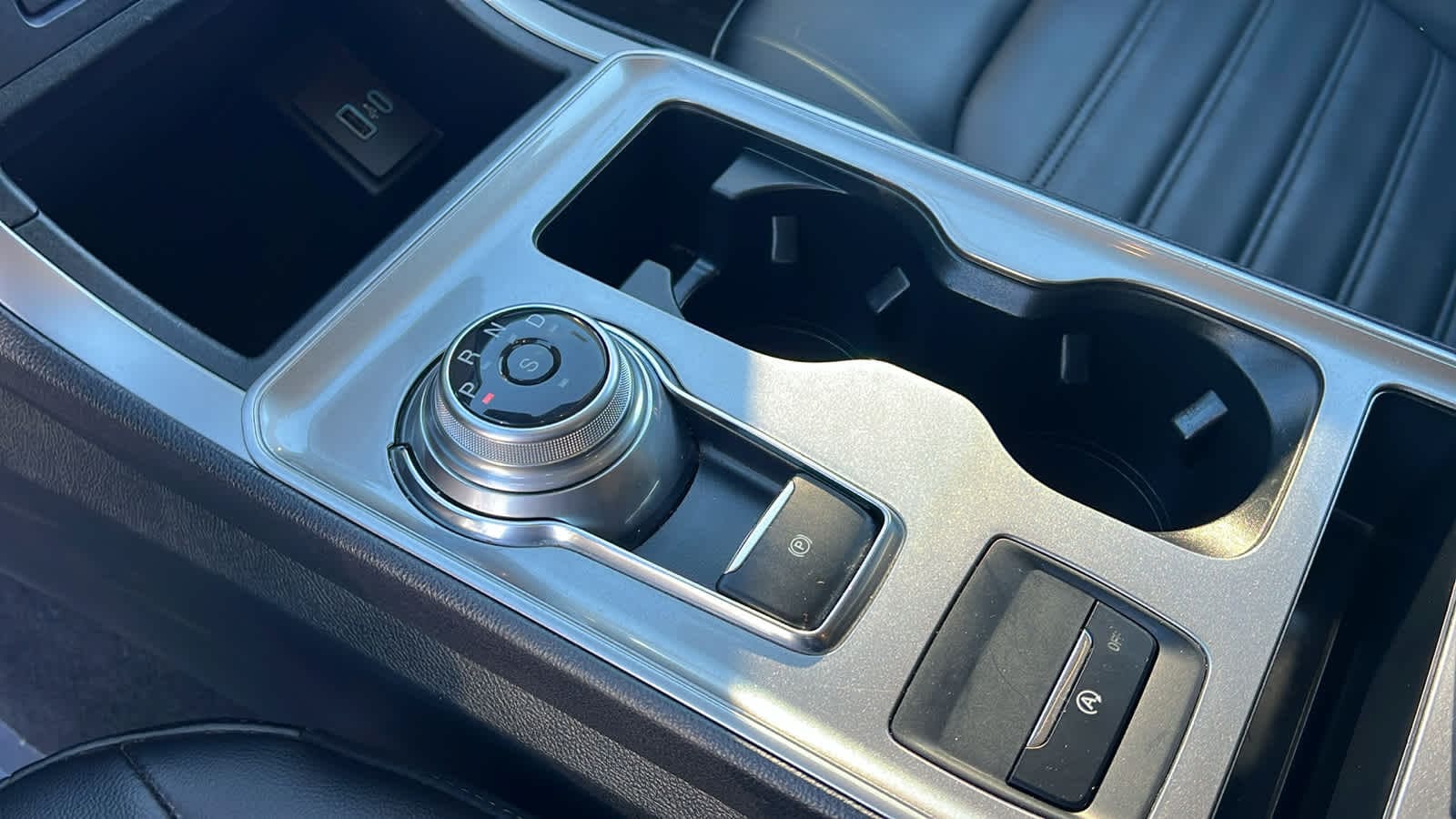 Thumbnail: 2023 Ford Edge - 13