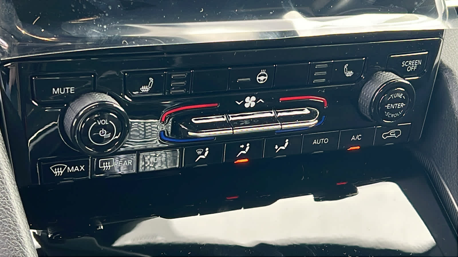 Thumbnail: 2025 Jeep Grand Cherokee L - 14