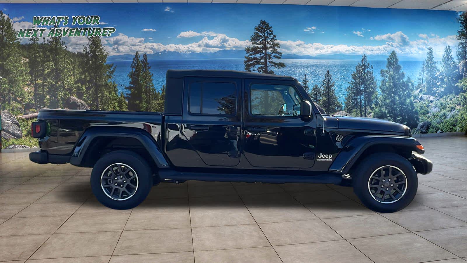 Thumbnail: 2022 Jeep Gladiator - 4
