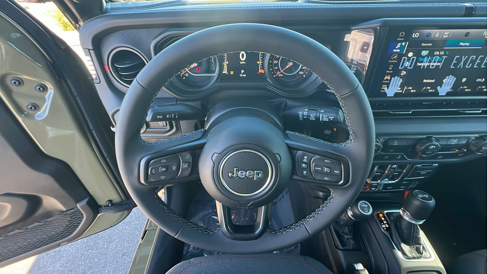 Thumbnail: 2026 Jeep Wrangler - 18