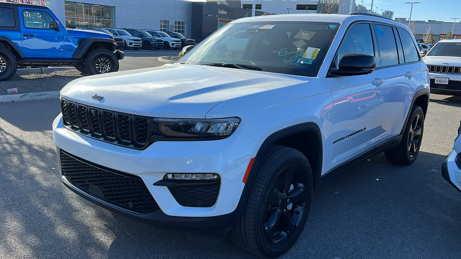 Thumbnail: 2023 Jeep Grand Cherokee - 1