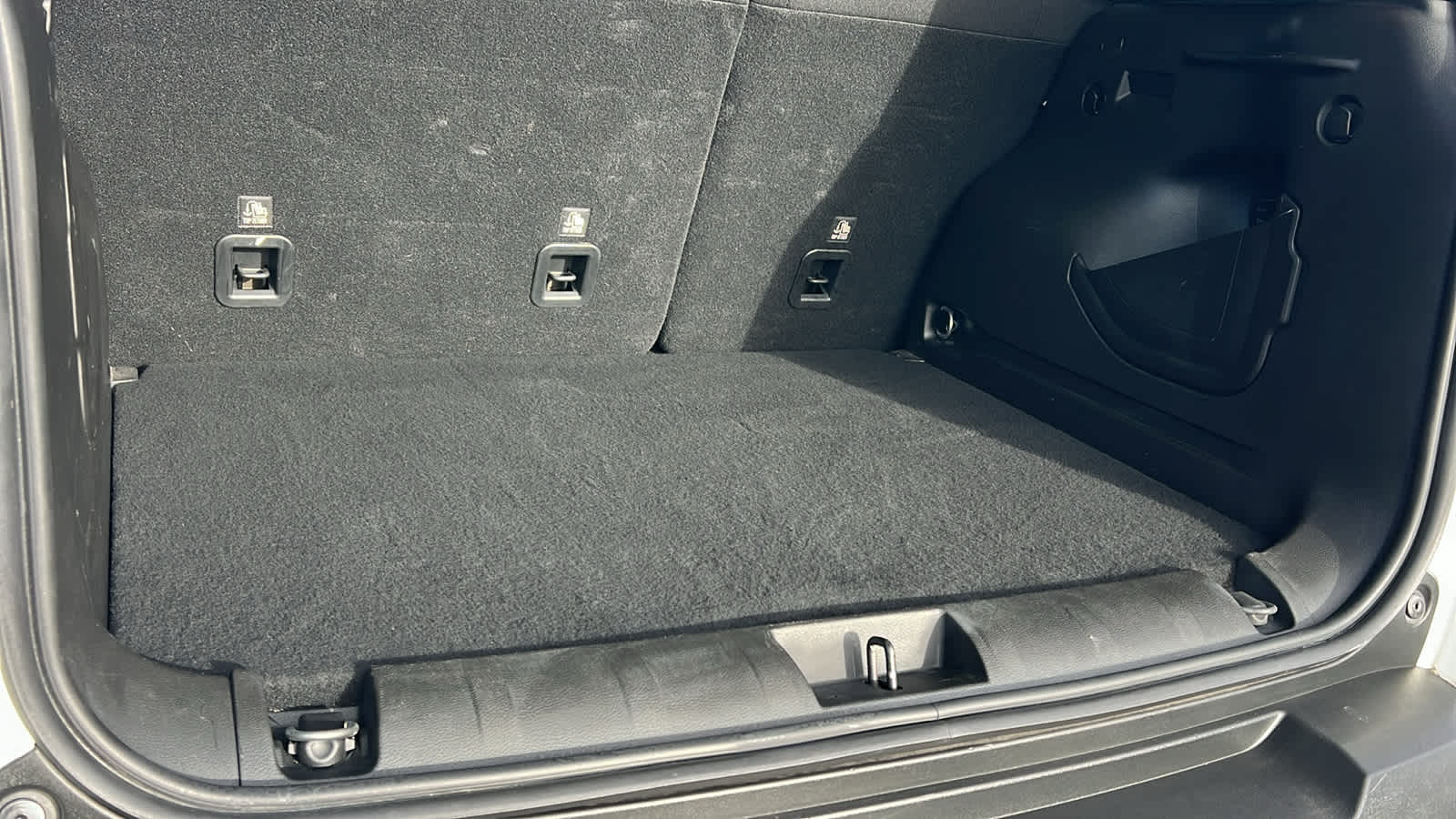 Thumbnail: 2022 Jeep Renegade - 27