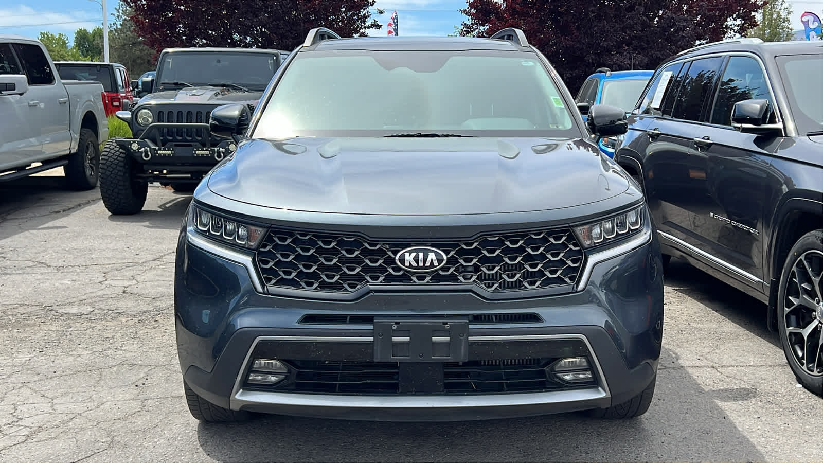 Thumbnail: 2021 Kia Sorento - 2