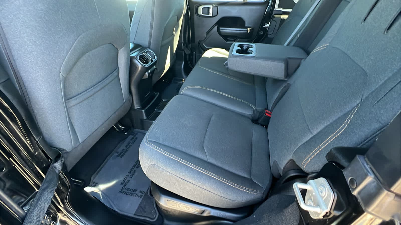 Thumbnail: 2024 Jeep Wrangler - 24