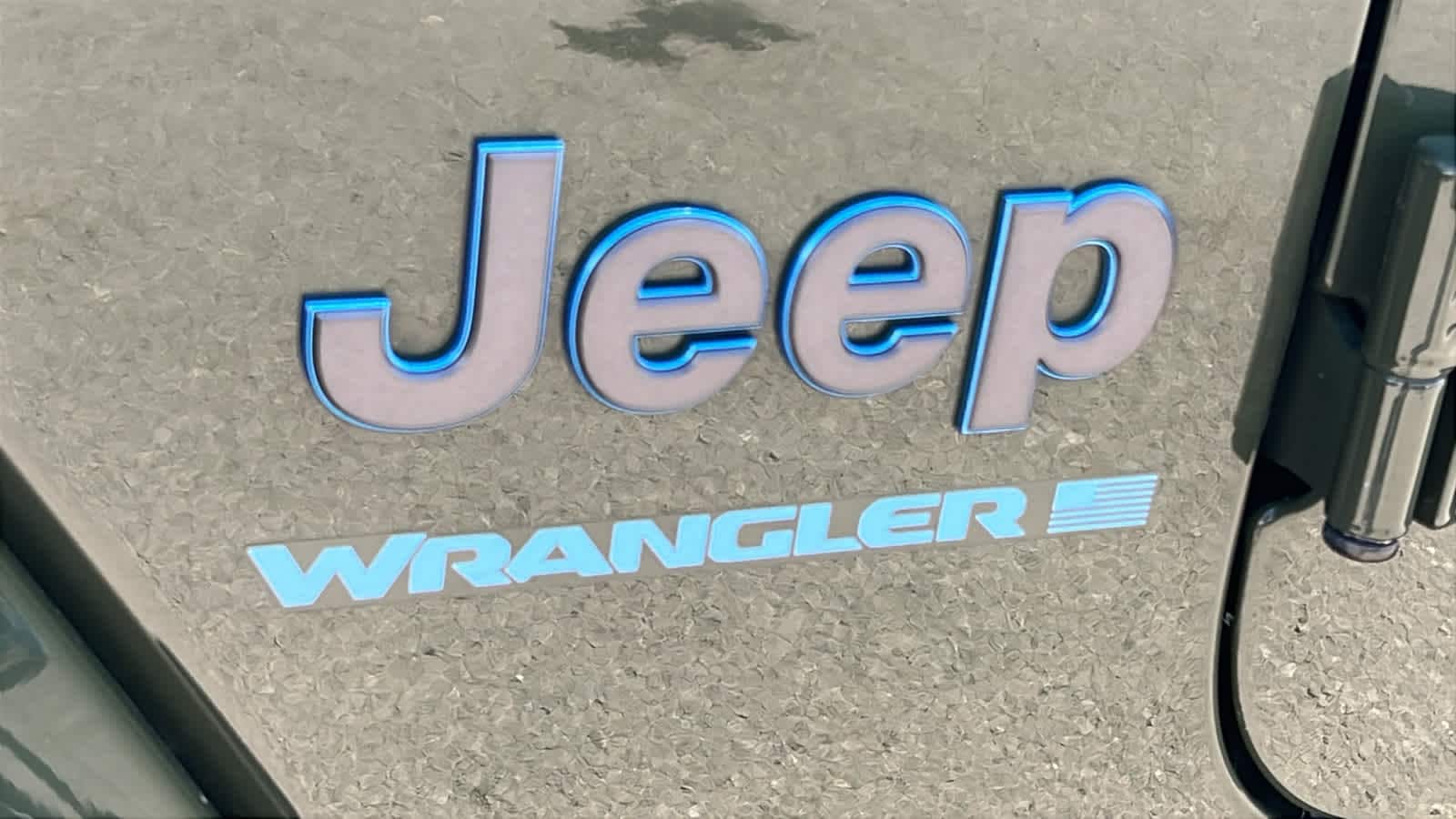Thumbnail: 2023 Jeep Wrangler - 28