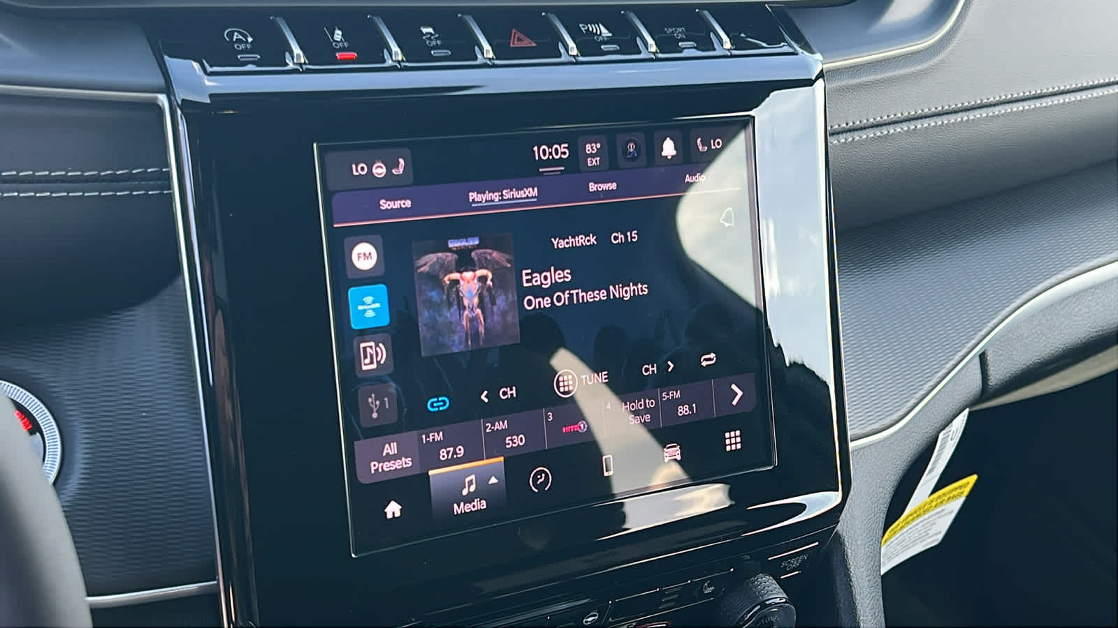 Thumbnail: 2026 Jeep Grand Cherokee - 15