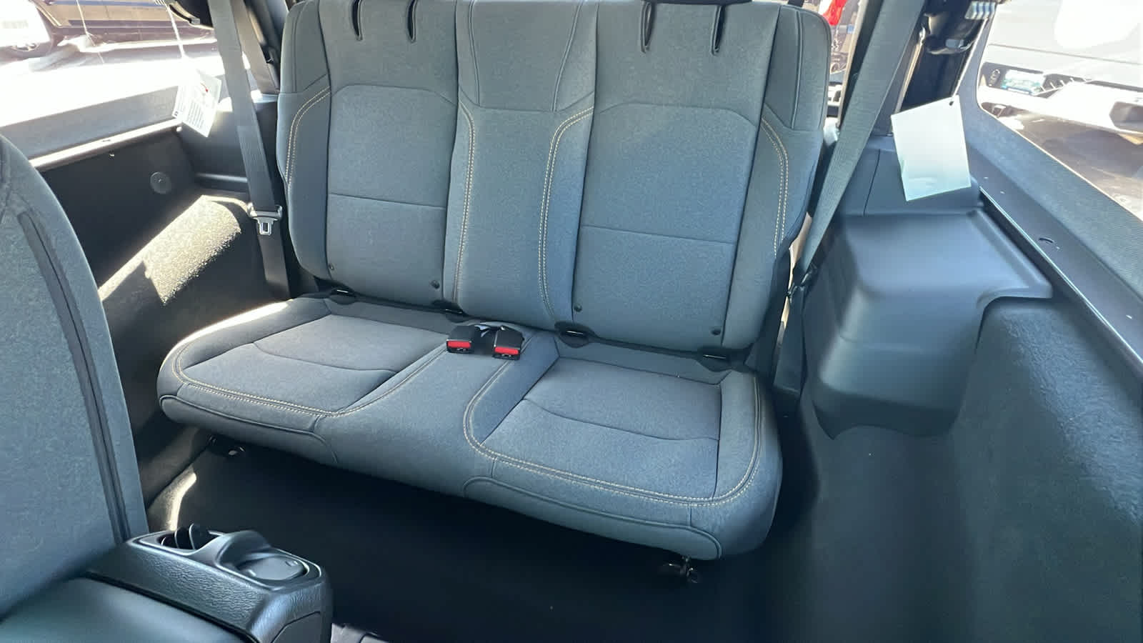 2025 Jeep Wrangler Sport 24