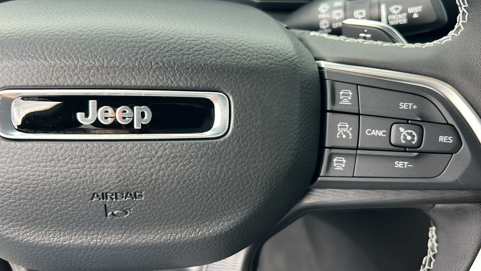 Thumbnail: 2025 Jeep Grand Cherokee - 20