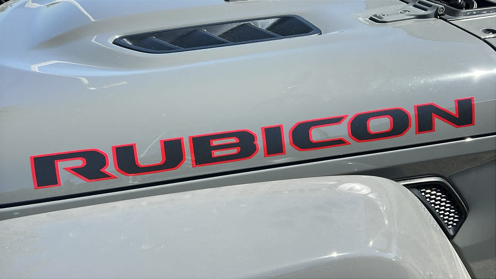 Thumbnail: 2022 Jeep Wrangler - 4