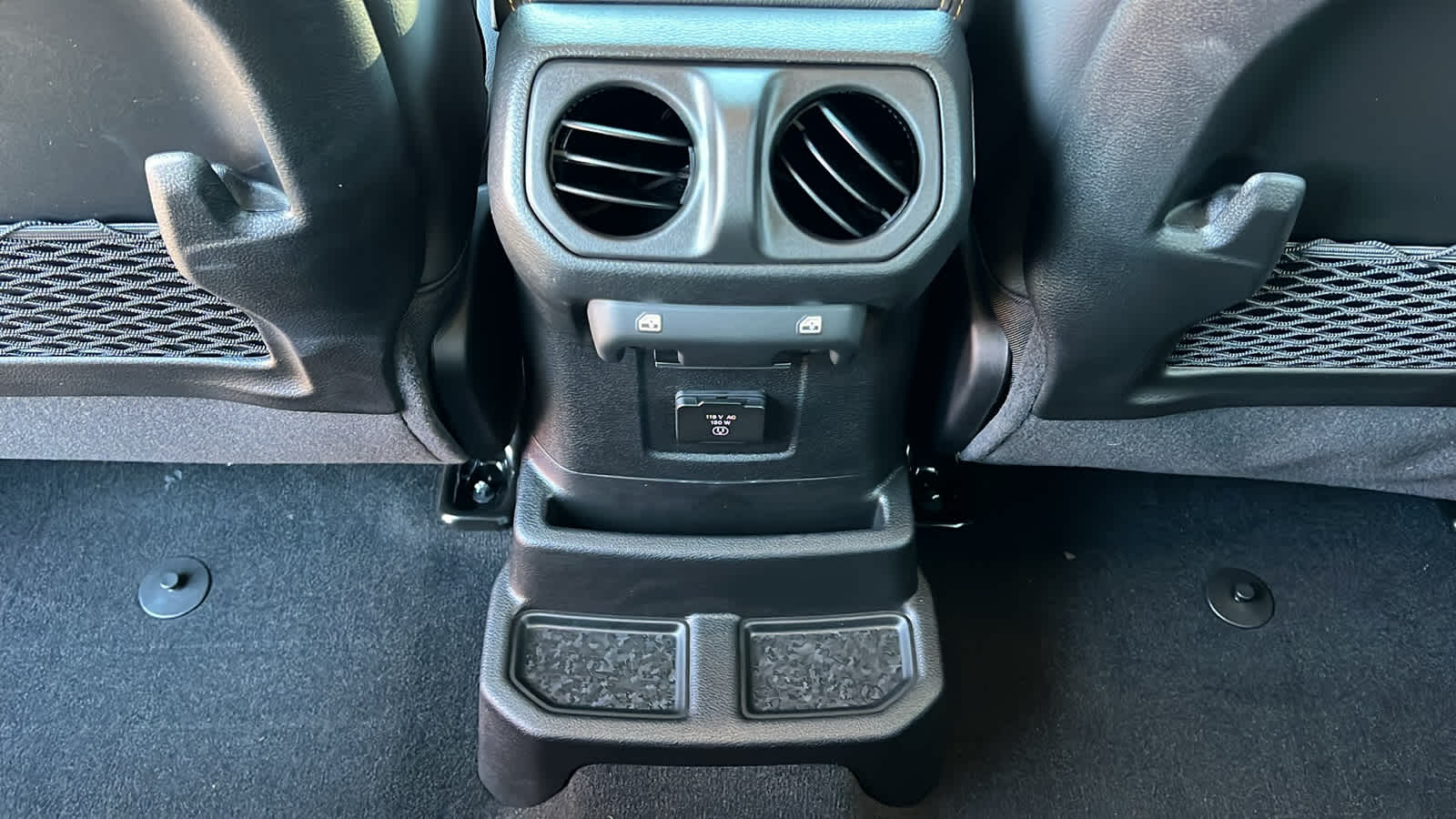 Thumbnail: 2026 Jeep Wrangler - 25