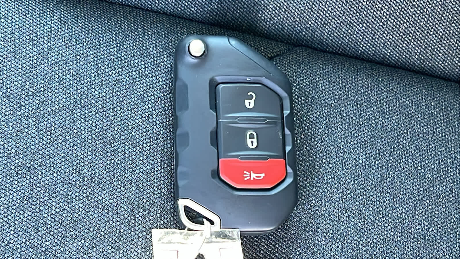 Thumbnail: 2026 Jeep Gladiator - 29