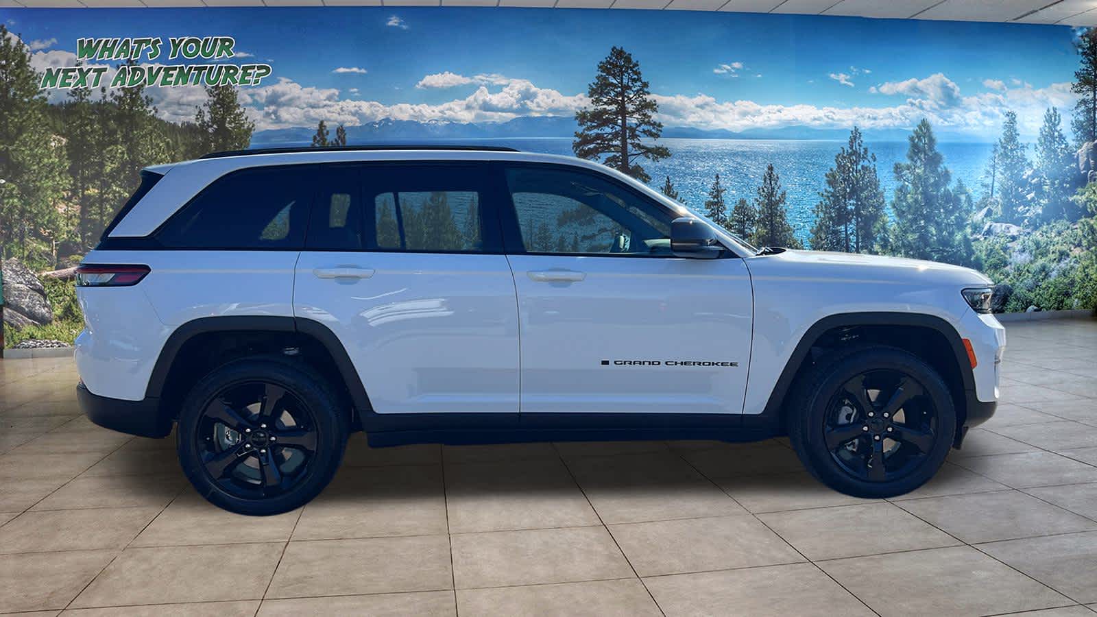 2025 Jeep Grand Cherokee Altitude X photo 4