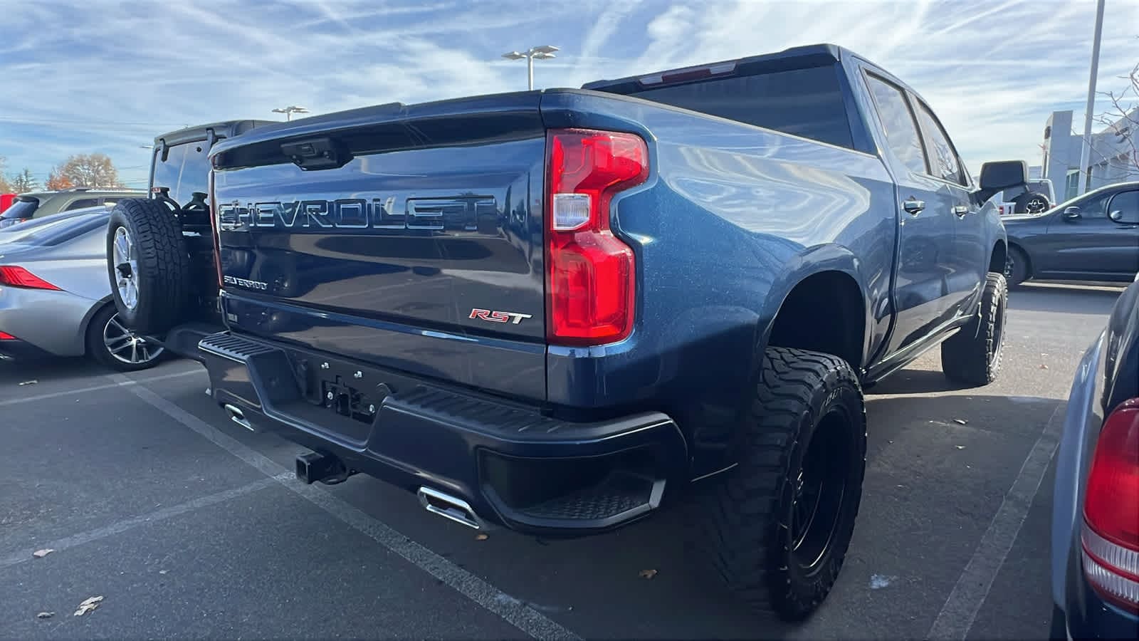 Thumbnail: 2023 Chevrolet Silverado 1500 - 6