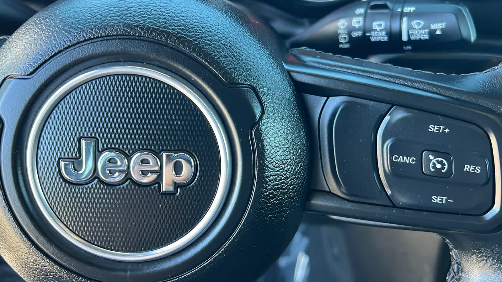 Thumbnail: 2022 Jeep Wrangler - 20