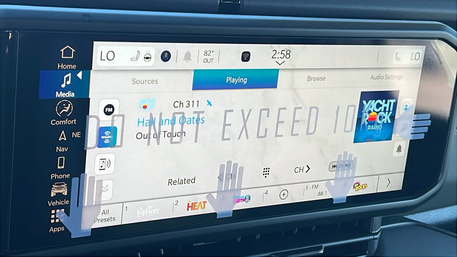 Thumbnail: 2025 Jeep Gladiator - 15