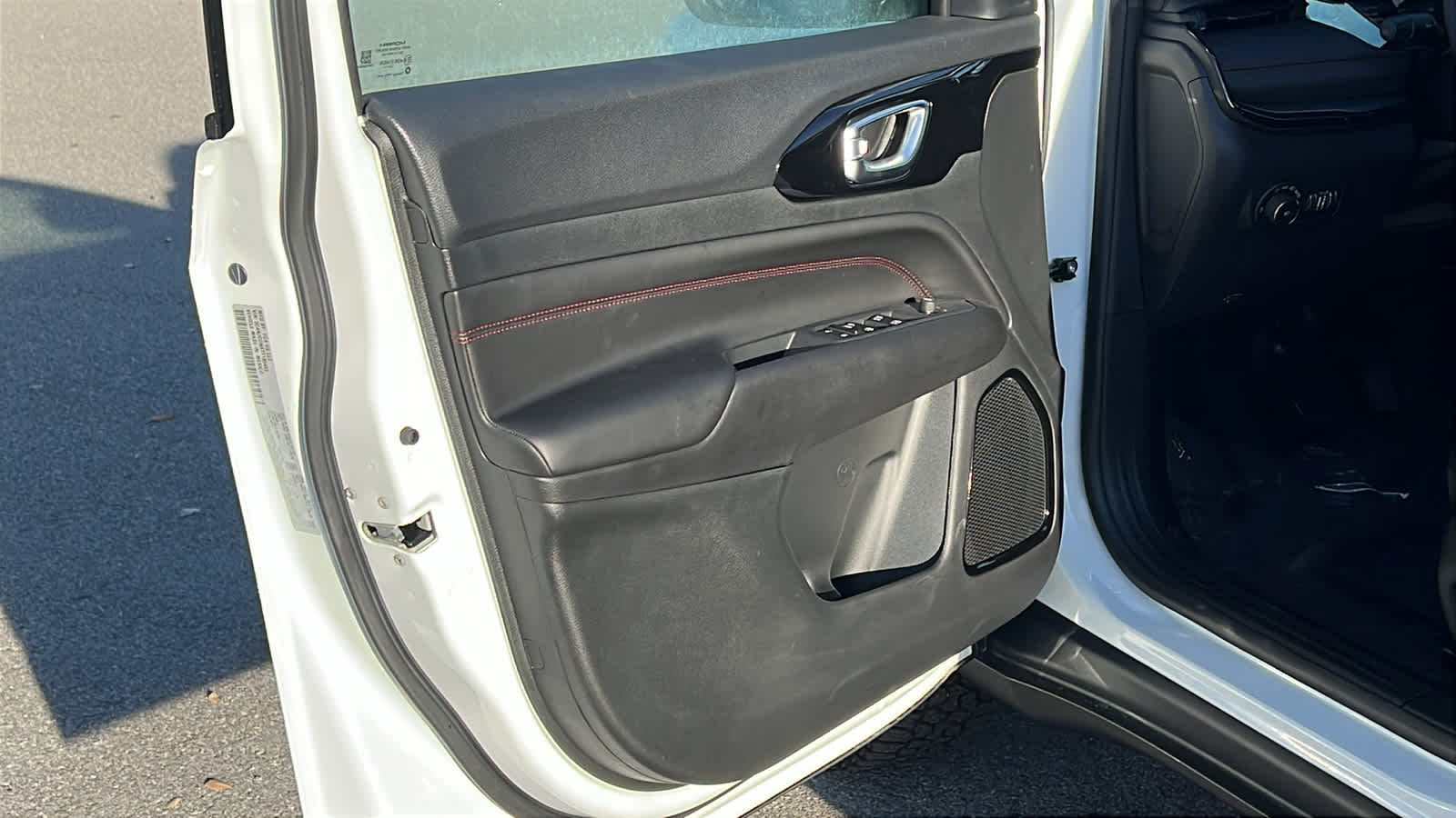 Thumbnail: 2026 Jeep Compass - 23