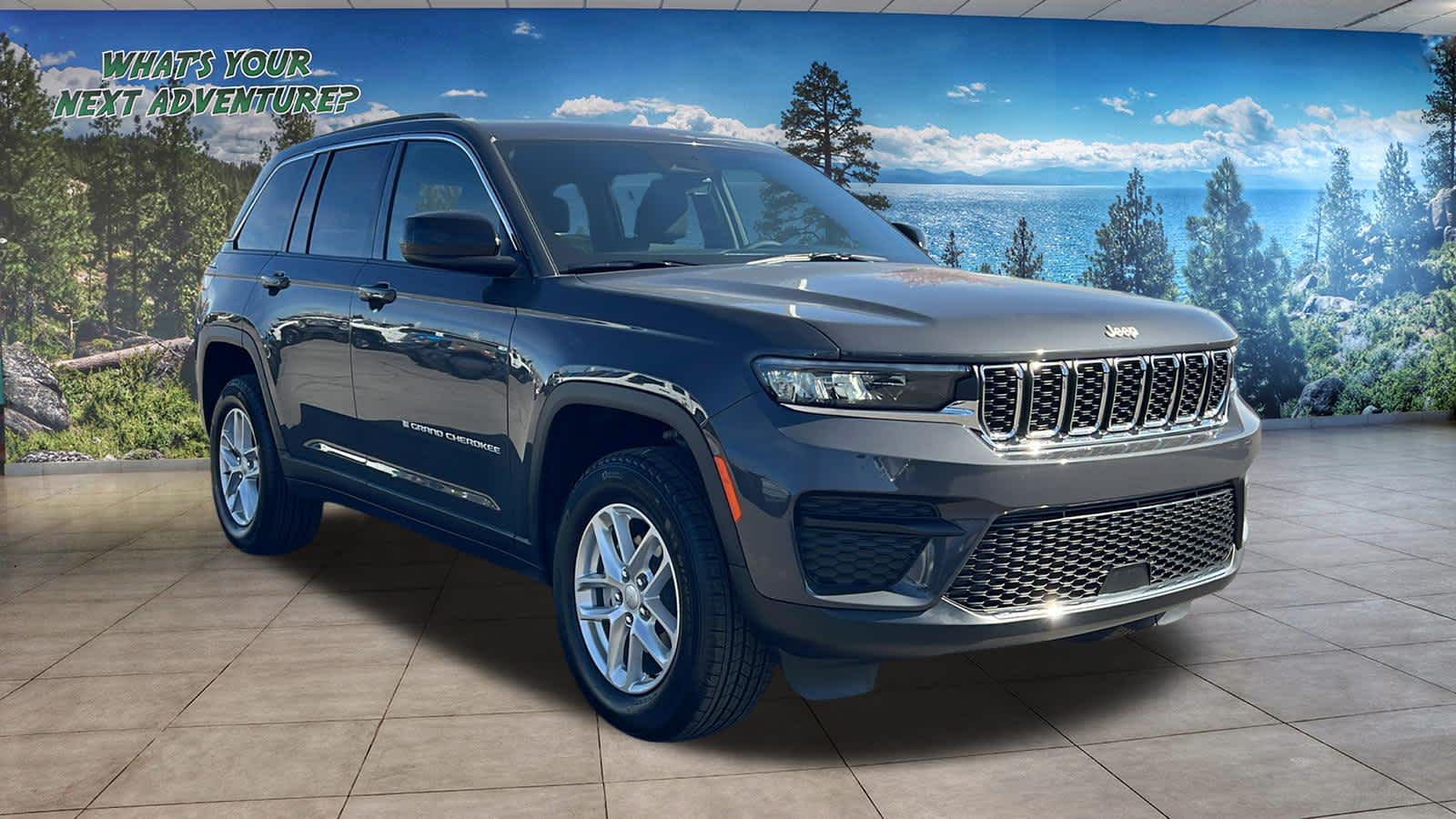 Thumbnail: 2026 Jeep Grand Cherokee - 3