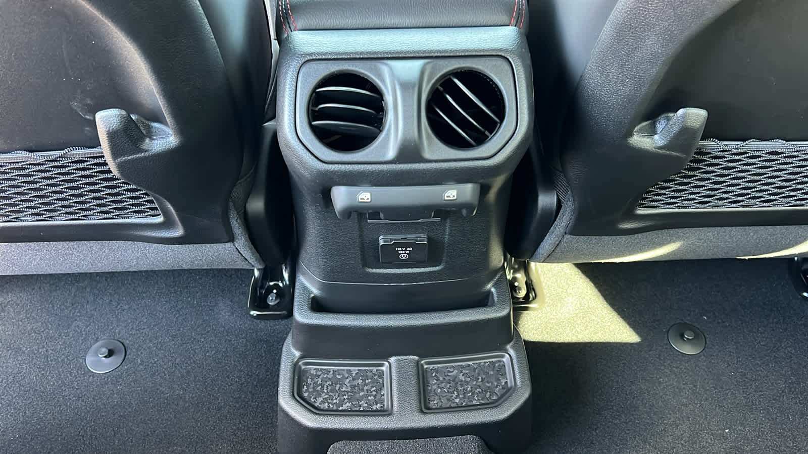 Thumbnail: 2026 Jeep Wrangler - 25