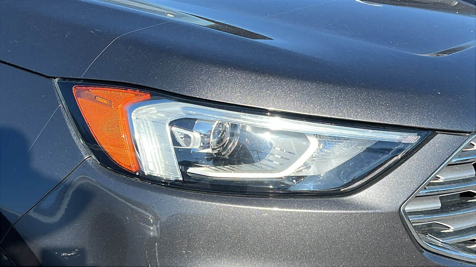 Thumbnail: 2019 Ford Edge - 4