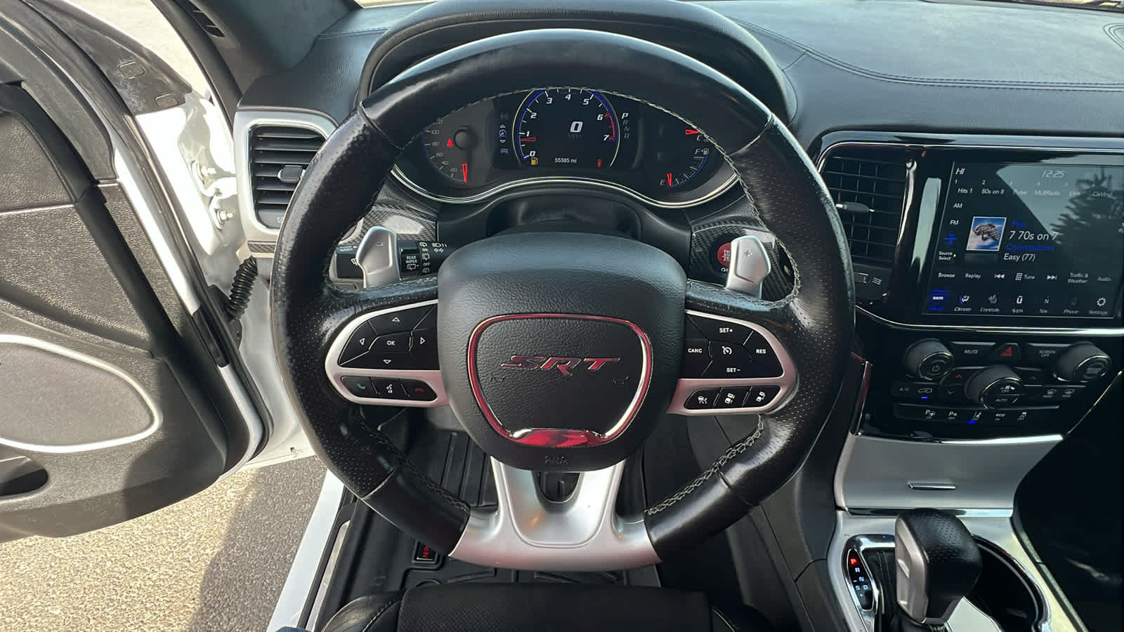 Thumbnail: 2020 Jeep Grand Cherokee - 18