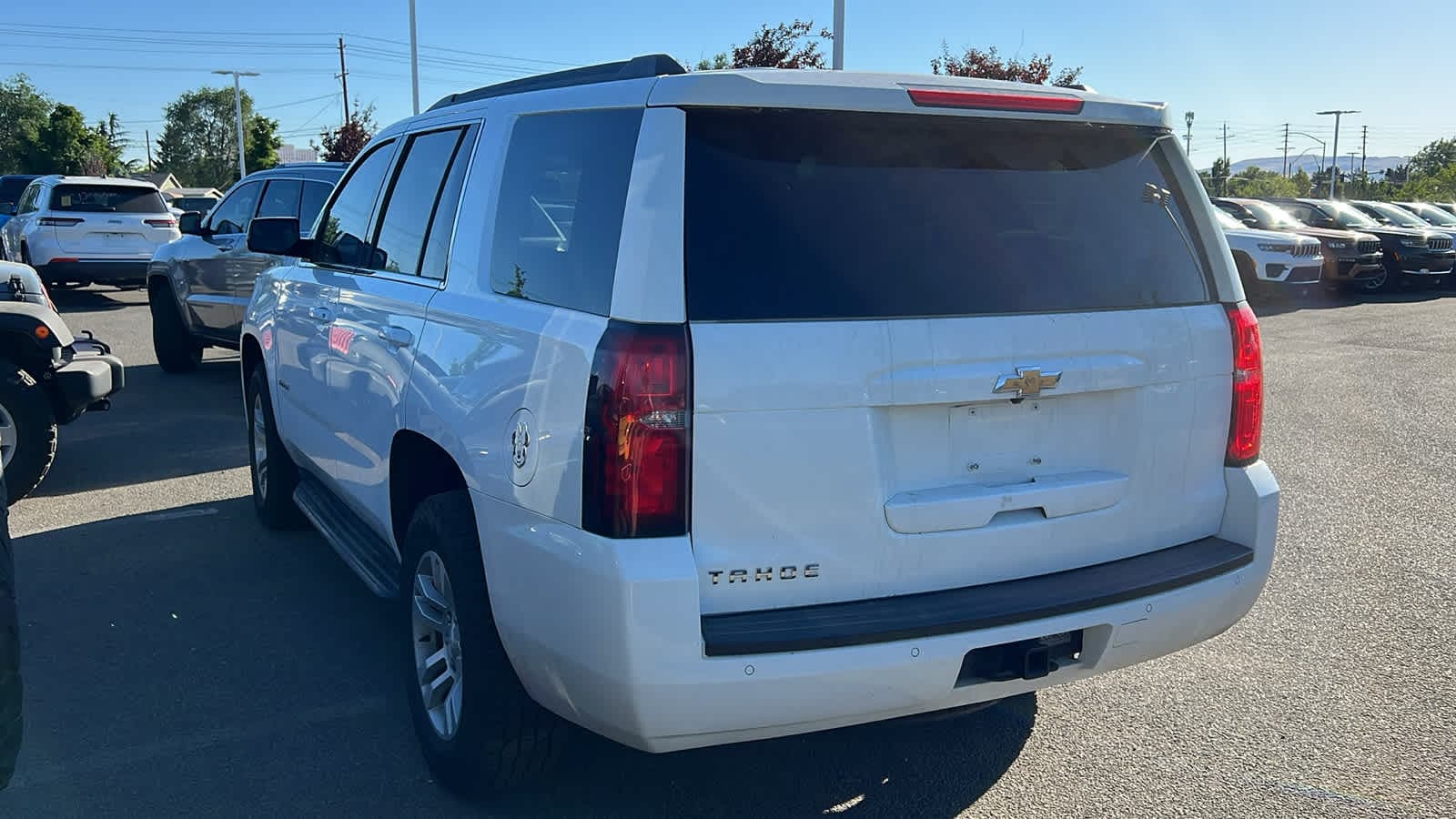 Thumbnail: 2017 Chevrolet Tahoe - 6