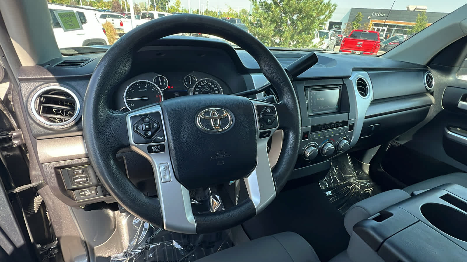 Used 2015 Toyota Tundra SR5 with VIN 5TFDY5F18FX440801 for sale in Reno, NV