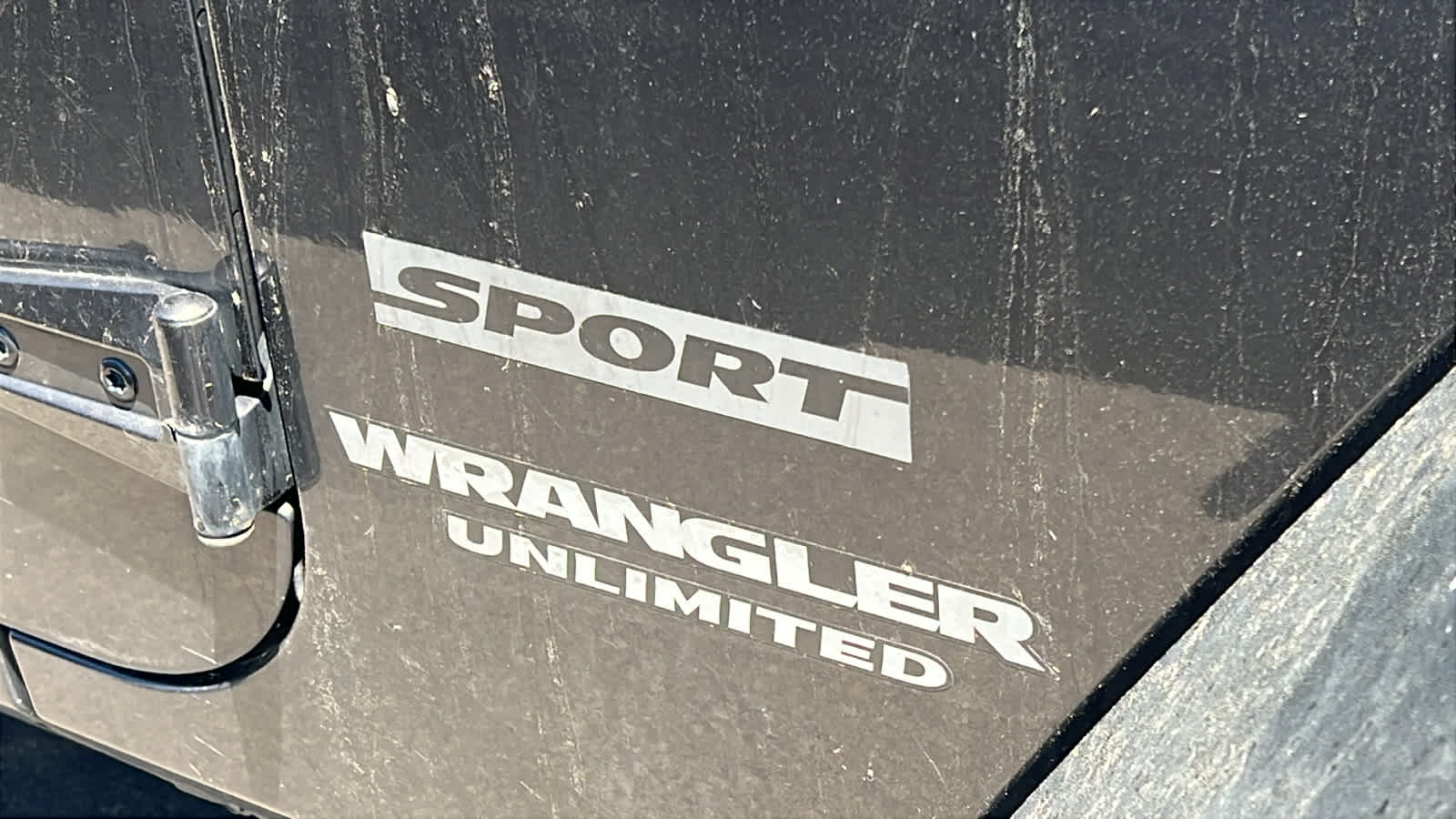Thumbnail: 2017 Jeep Wrangler - 4