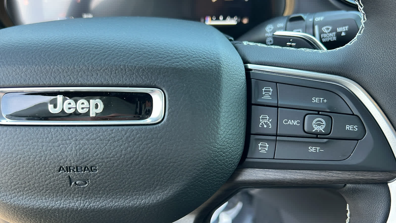Thumbnail: 2026 Jeep Grand Cherokee - 20