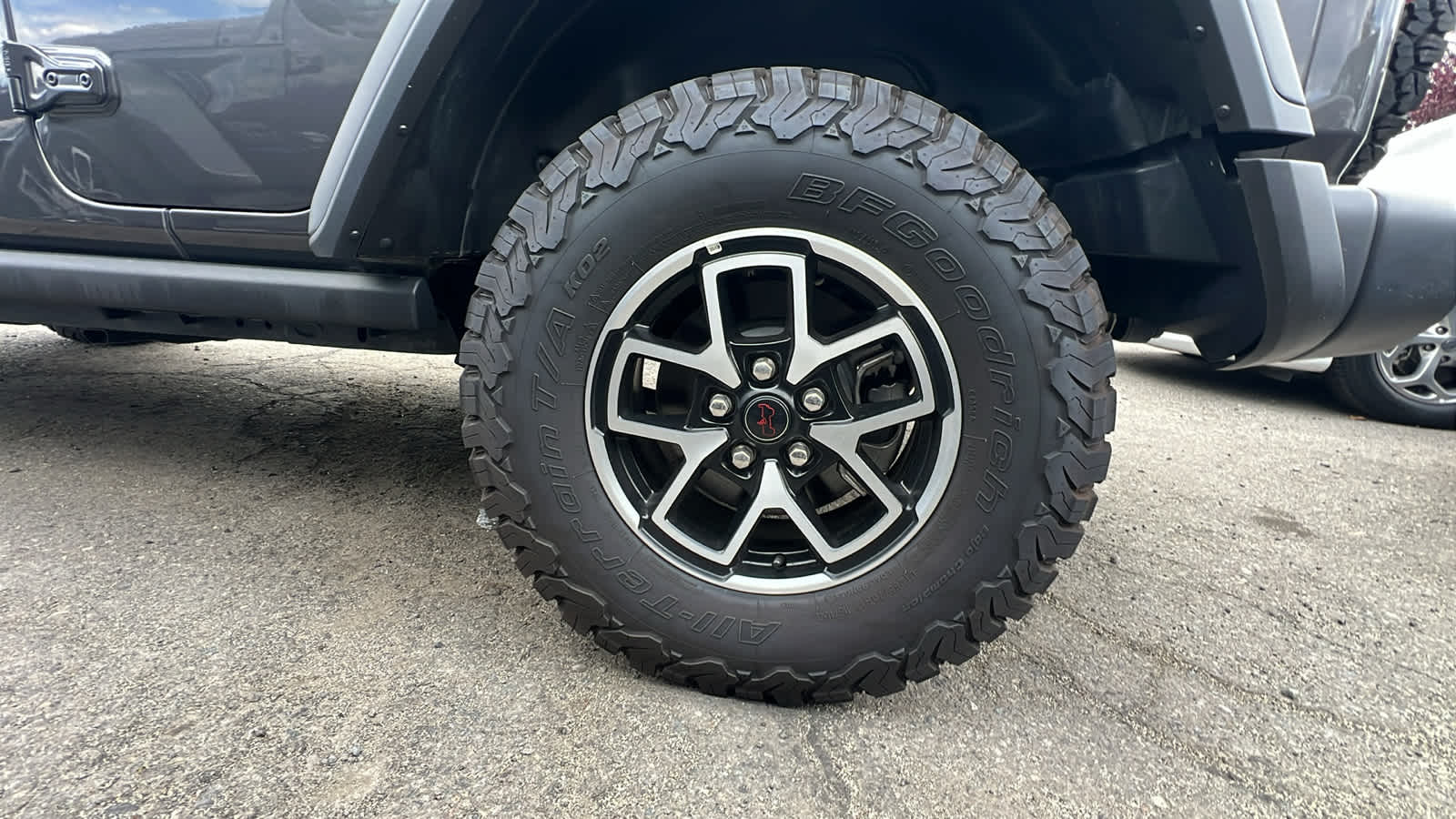 Thumbnail: 2025 Jeep Wrangler - 9