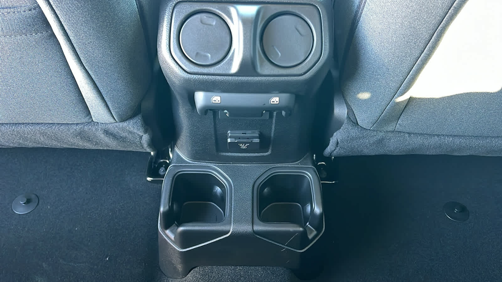 Thumbnail: 2026 Jeep Gladiator - 25