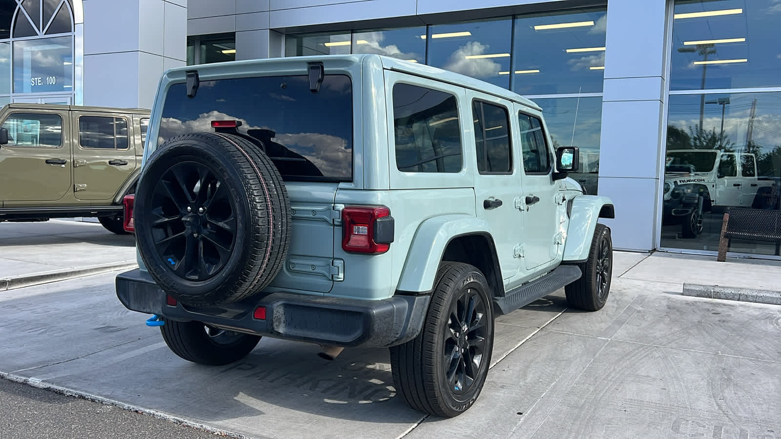 Thumbnail: 2023 Jeep Wrangler - 5