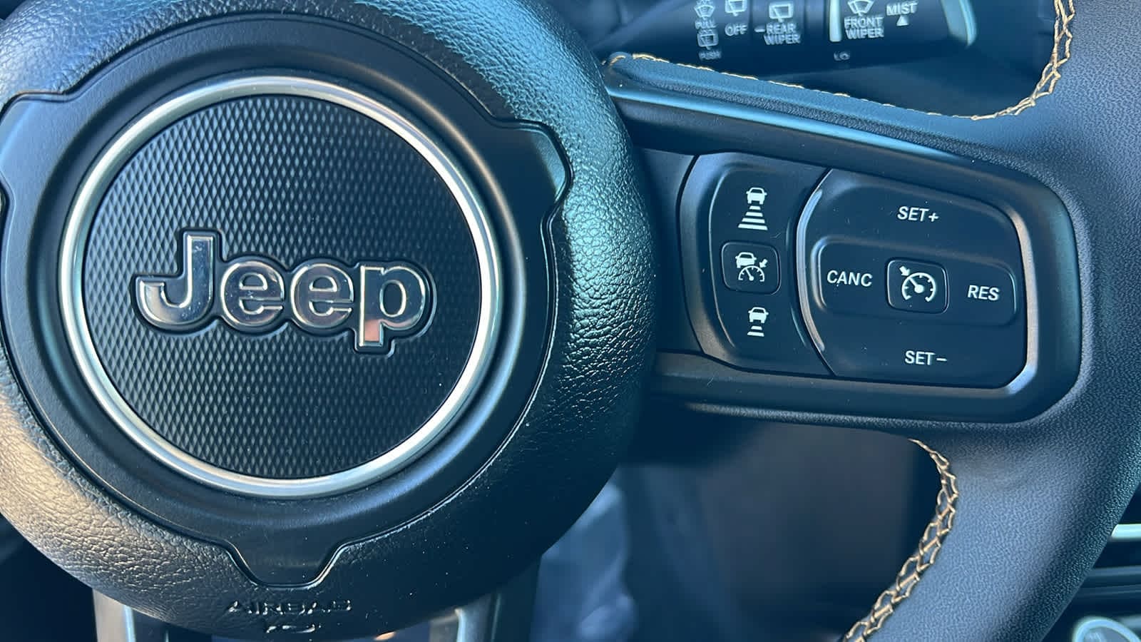 Thumbnail: 2024 Jeep Wrangler - 20