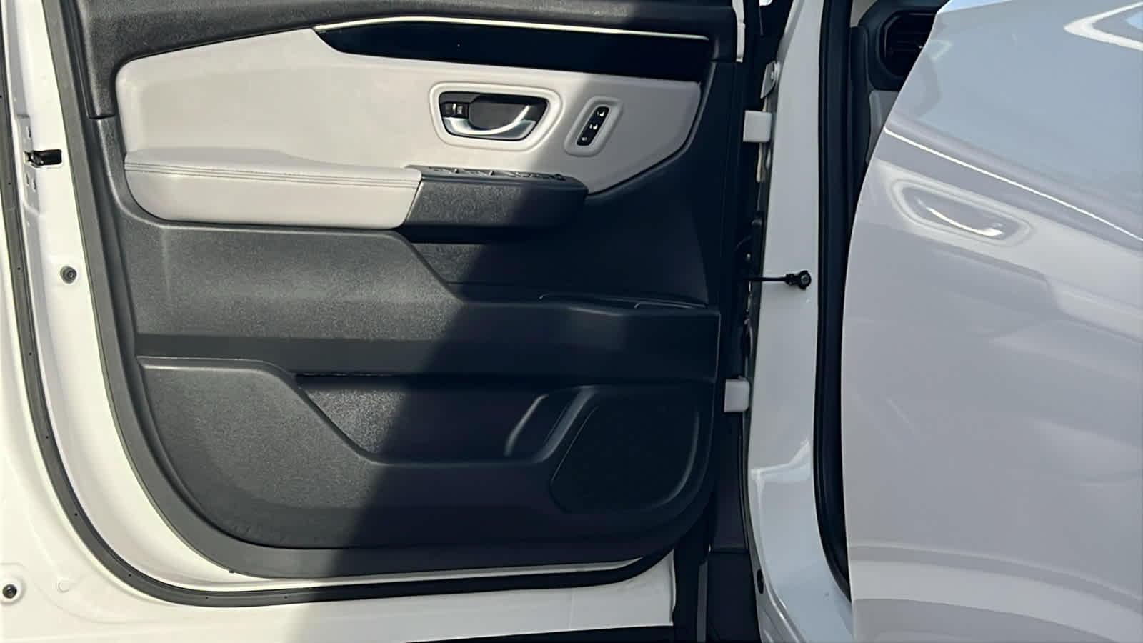 Thumbnail: 2025 Honda Pilot - 23