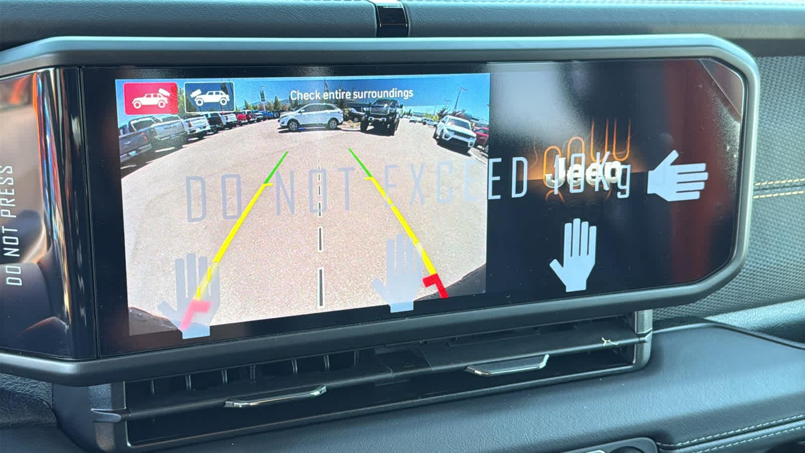 Thumbnail: 2025 Jeep Wrangler - 16