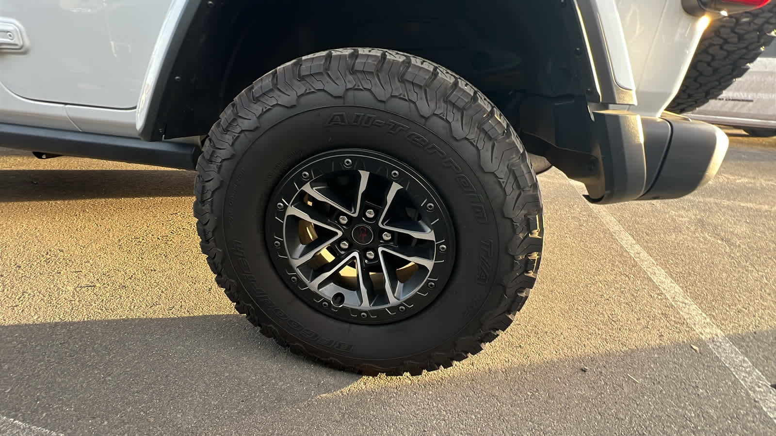 Thumbnail: 2024 Jeep Wrangler - 9