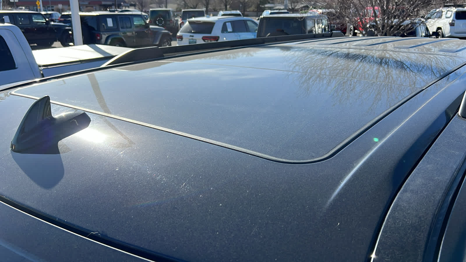 Thumbnail: 2021 Lincoln Navigator L - 3