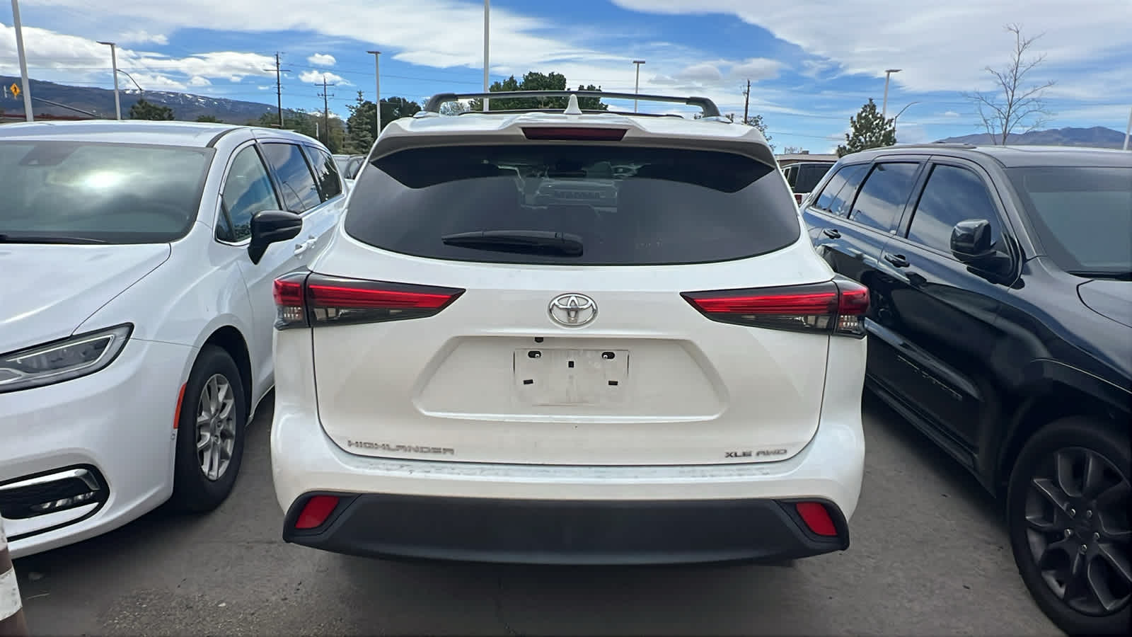 Thumbnail: 2020 Toyota Highlander - 5