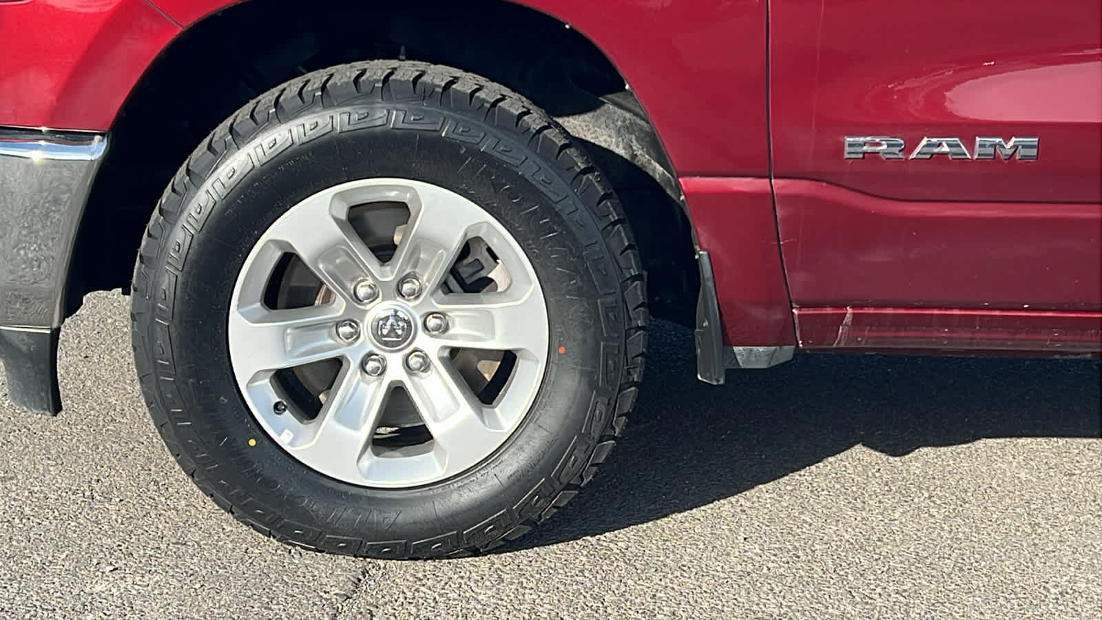 Thumbnail: 2023 RAM 1500 - 9