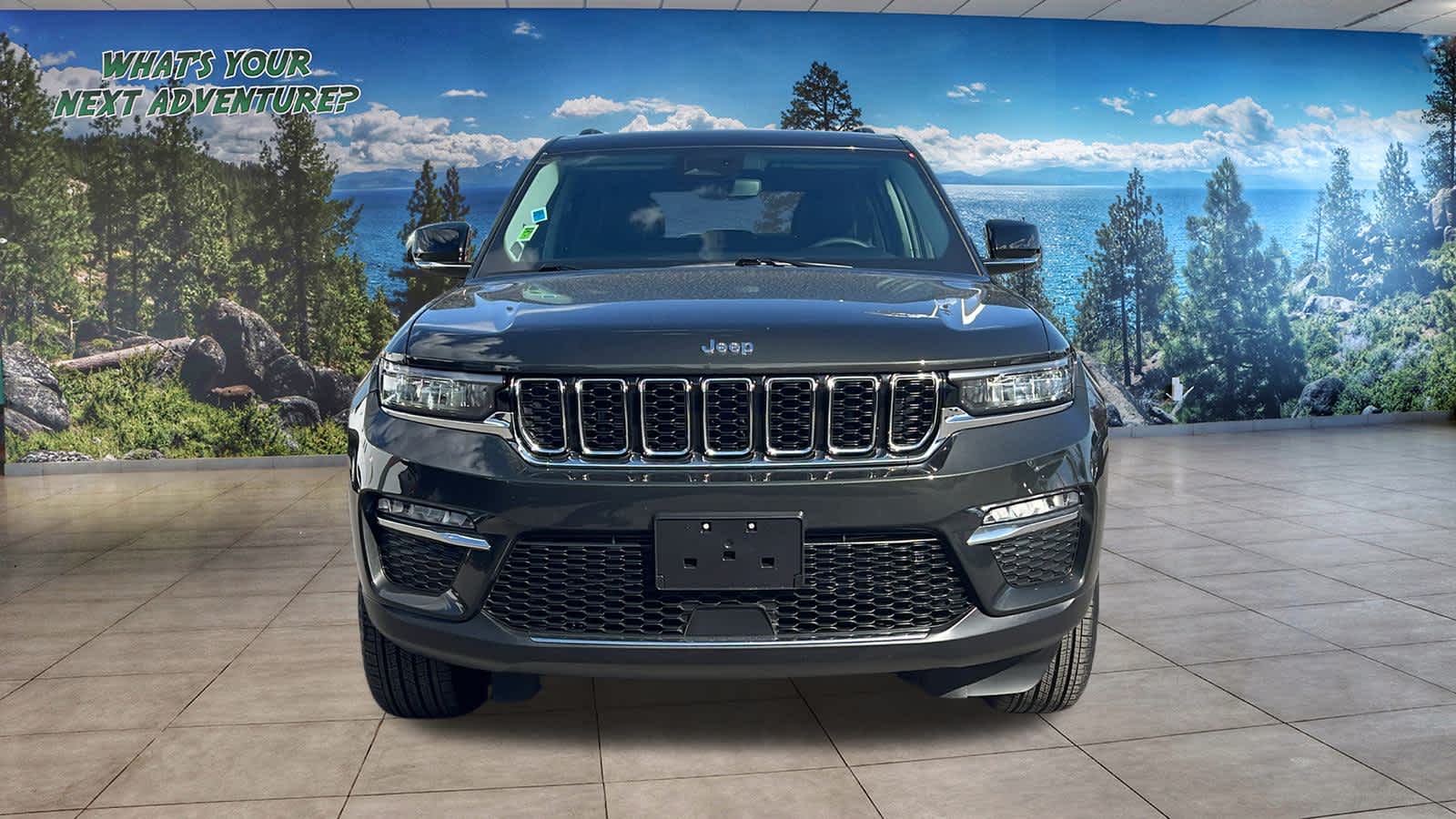 2023 Jeep Grand Cherokee Limited Edition 2